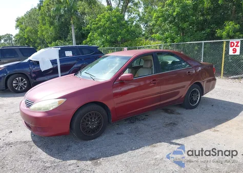 2005 Toyota Camry Le from USA, damaged, VIN 4T1BE30K15U094544